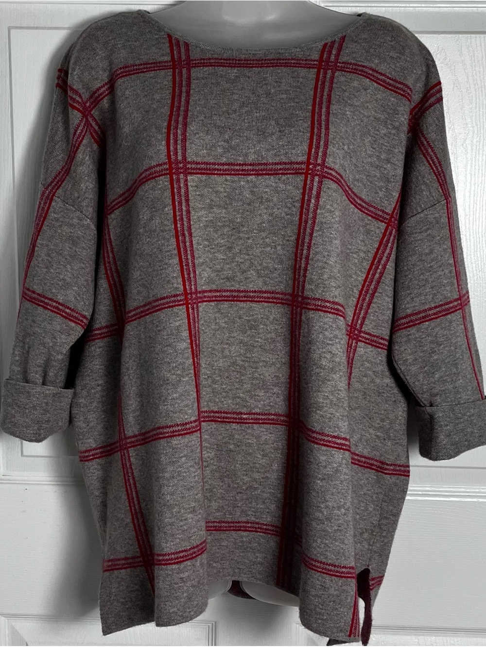 Tahari Plaid Windowpane Crew Neck Sweater Plus Size 2X Gray Red